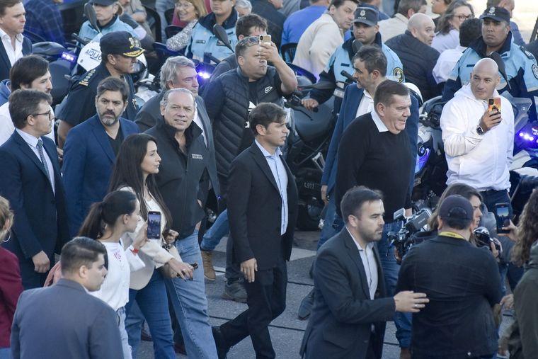 El gobernador y el ministro de Seguridad atraviesan un momento complicado Foto: NA