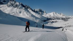 Emiliano Feidas falleció durante una excursión al Glaciar Vinciguerra. Emiliano Feidas falleció durante una excursión al Glaciar Vinciguerra.