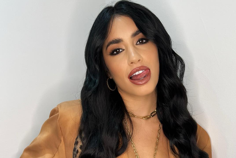 Mira el increíble vestido transparente con el que se lució Lali Espósito. Foto: INSTAGRAM @lali