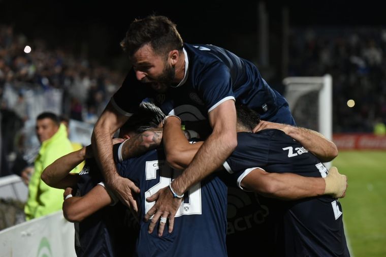 El Azul continúa con el armado del plantel de cara a la Copa de la Liga Profesional.