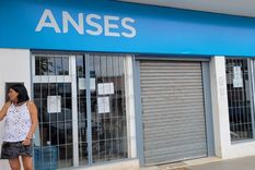 Beneficiarios de Anses reciben este lunes 17 de marzo el pago de haberes con un aumento del 2,2%, según la actualización por inflación. Foto: Archivo MDZ