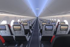 una aerolinea canadiense despide al 60% de sus trabajadores