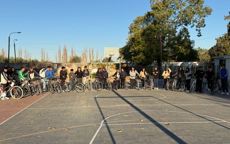 La historia solidaria que tuvo lugar en una escuela de Palmira conmovió a propios e extraños.