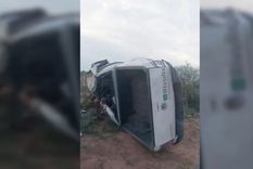 El vuelco ocurrió en la ruta 20 Foto: El Diario de la República