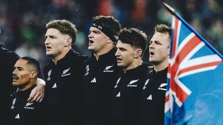 Un histórico All Blacks se aleja de la selección. Foto: Instagram @samcane7