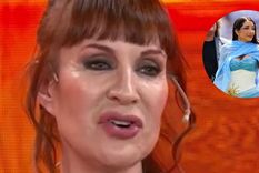 Matilda Blanco evaluó de manera minuciosa el atuendo de la cantante durante una emisión en vivo. / Captura TV