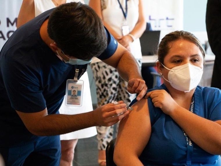 (Vacunación en Chile. Imagen ilustrativa)