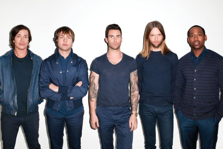 El ex integrante atacó a sus esposa.