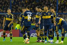 Se lamenta Boca. El equipo de Úbeda no pudo contra Cruzeiro en un final con jugadas polémicas y ahora está obligado a ganar en la última fecha para clasificar.