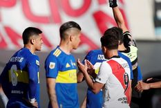 Rojo se fue expulsado a los quince minutos. Foto: Olé Rojo se fue expulsado a los quince minutos. Foto: Olé