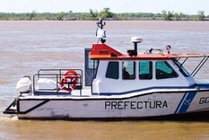 El cadaver de un hombre fue encontrado este miércoles en el río Paraná a metros de la desembocadura del arroyo Ludueña, en la ciudad de Rosario. El cadaver de un hombre fue encontrado este miércoles en el río Paraná a metros de la desembocadura del arroyo Ludueña, en la ciudad de Rosario.