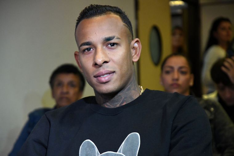 Sebastián Villa apareció en Instagram tras volver de Colombia. Foto: Telam