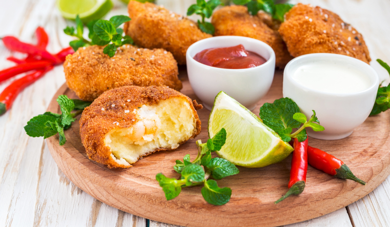 Elegancia en el plato: croquetas de marisco que deslumbran Foto: Shutterstock