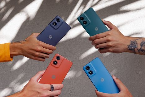 Motorola ofrece el Moto G04s con pantalla grande, batería de 5.000 mAh y cámara principal de 50 megapíxeles.