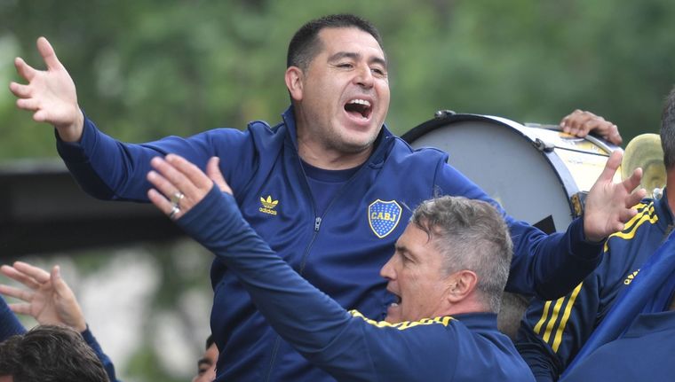 Riquelme fue picante durante la marcha. Foto: Télam