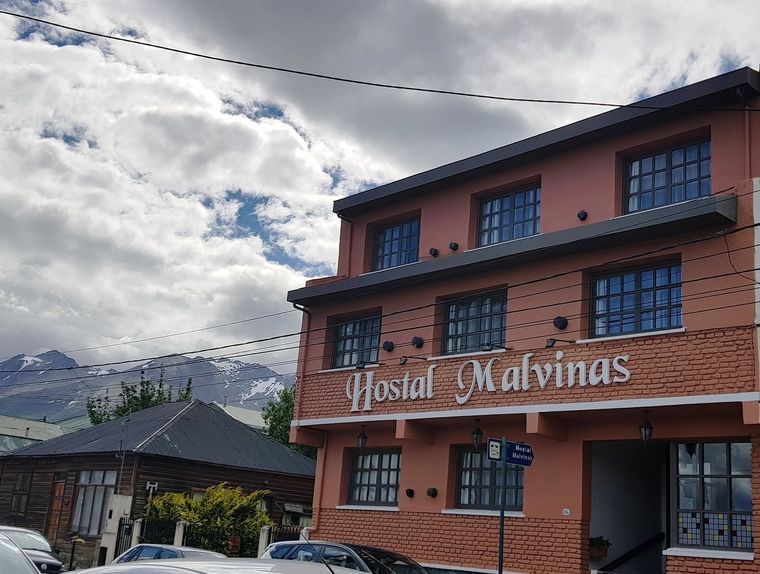 El Hostal Malvinas se encuentra a 100 metros del centro de la ciudad Foto: Gentileza Triadvisor