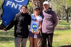 Juana Torres cerró un nuevo Regional con una final en singles y una semifinal en dobles, mientras continúa su crecimiento en la categoría Sub-14. &nbsp;