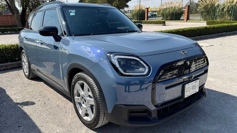 MINI Countryman SE ALL4 MINI Countryman SE ALL4