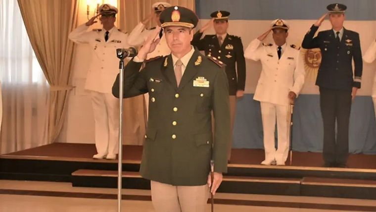 El general Fabián Berredo, segundo en jerarquía dentro de las Fuerzas Armadas, presentó una denuncia ante la Justicia penal contra el general Carlos Carugno, subjefe del Ejército. Foto: Argentina.gob.ar