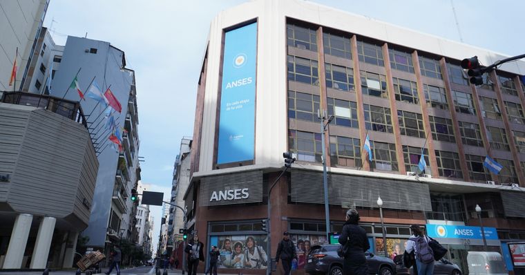 El Gobierno dará de baja el contrato entre Anses y la empresa apuntada por las denuncias de fraude en Venezuela Foto: Analía Melnik/MDZ