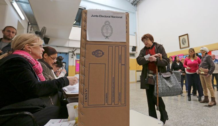 Sólo el 60% de la población en la provincia de Buenos Aires confirmó que irá a votar. Foto: NA
