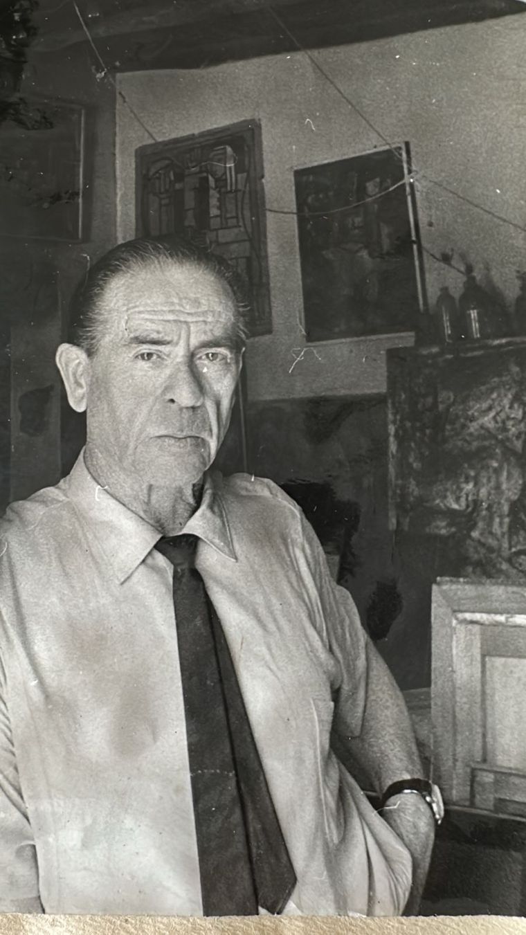 Roberto Azzoni. Roberto Azzoni.