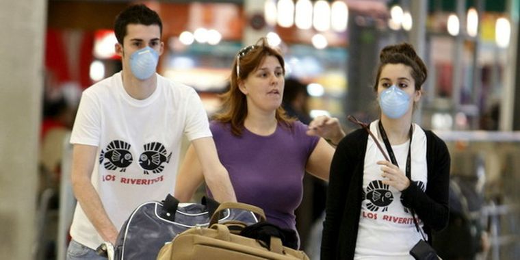 El número de casos de gripe A confirmados en el mundo superó la barrera de los 6.000. Foto: EFE