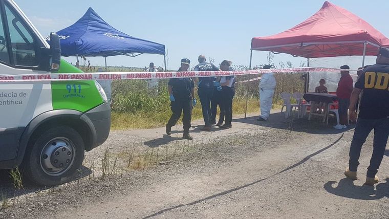 Un hombre decapitado y con una soga cerca fue encontrado en el cruce de dos rutas