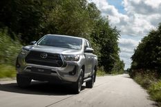 Toyota Hilux Hybrid 48V