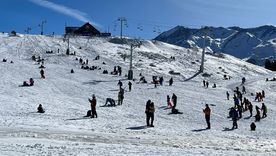 El Valle de Las Leñas aplicó un aumento en los pases de ski desde este sábado Foto: Felicitas Oyhenart