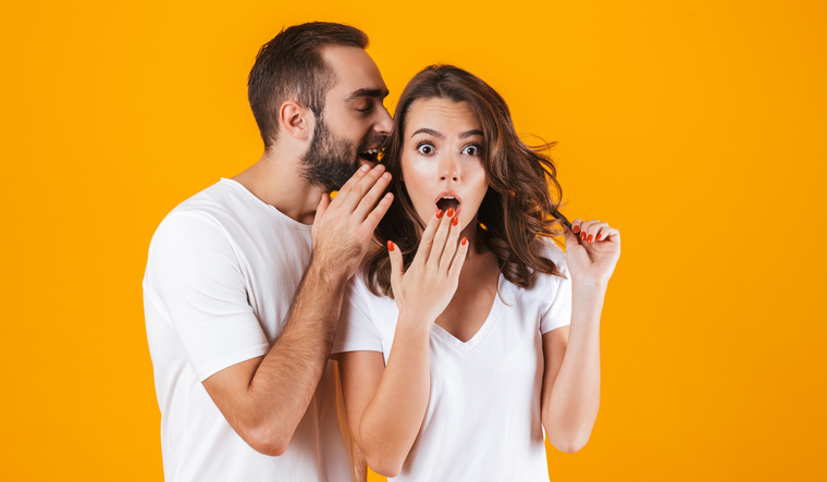 ¿El chisme compartido es el secreto del amor eterno?