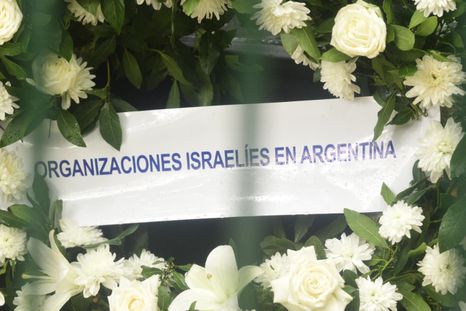 a 34 anos del atentado: la embajada de israel realizo un acto para recordar a las victimas a 34 anos del atentado: la embajada de israel realizo un acto para recordar a las victimas