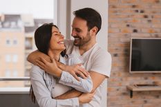 El amor se puede encontrar en cualquier parte, pero el àmbito laboral puede ser un lugar que cuenta con muchas chances, según un informe sobre el tema Foto: Shutterstock