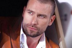 Tras superar sus adicciones, Rafael Amaya ha vuelto a la actuación en la octava temporada de El Señor de los cielos.