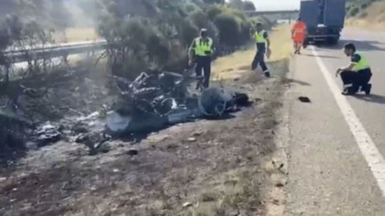 El vehículo Lamborghini en el que viajaban el futbolista Diogo Jota y su hermano quedó totalmente destruido