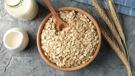 6 alimentos que deberías incluir en tu dieta para dormir mejor La avena se puede consumir de diversas forma. Foto: Shutterstock