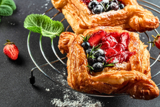 Descubre la receta secreta para danesas de frutas esponjosas y dulces Foto: Shutterstock