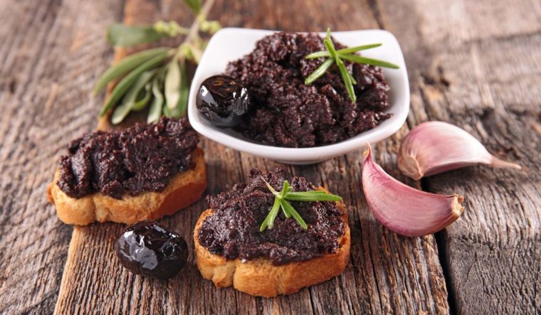 Tapenade de aceitunas negras: el aperitivo perfecto para compartir Foto: Shutterstock