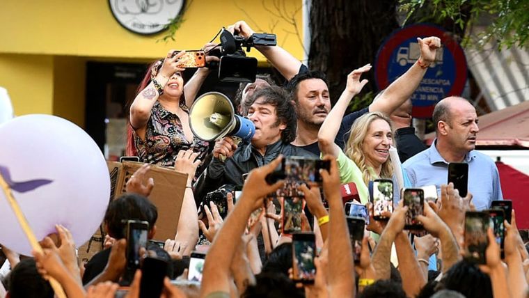 Javier Milei y Karina Milei en Mendoza en octubre de 2025. Javier Milei y Karina Milei en Mendoza en octubre de 2025.