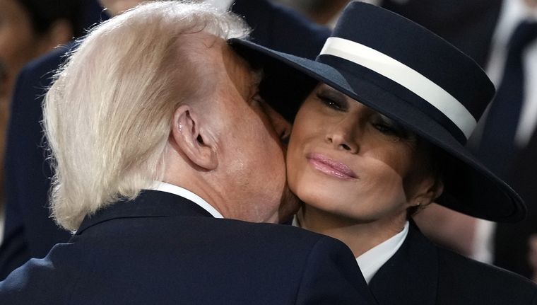 Melania Trump fue elegida por ser la esposa del presidente Donald Trump. Foto Efe Melania Trump fue elegida por ser la esposa del presidente Donald Trump. Foto Efe