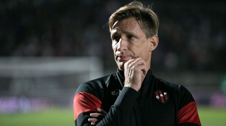 Facundo Sava pondrá suplentes ante River. Foto: Prensa Patronato