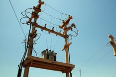 Los bonaerenses pagarán a partir de octubre la luz con un aumento del 8% promedio, en la tarifa fija y un 3,9% en el consumo variable. Foto: ALF PONCE MERCADO / MDZ