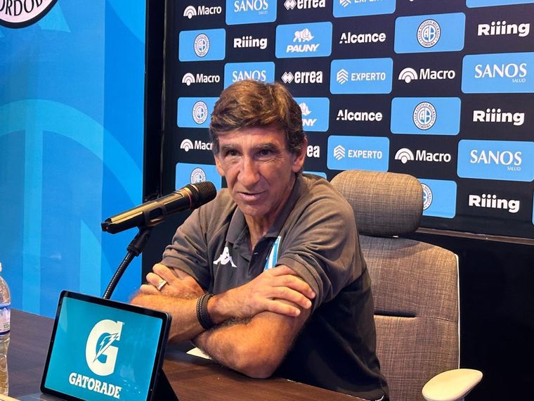 Gustavo Costas, dolido por la eliminación de Racing. Foto: @RacingClub