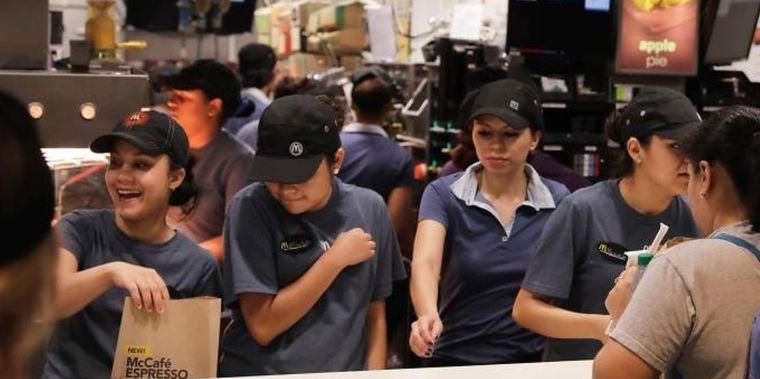 Imagen ilustrativa Foto: https://www.eleconomistaamerica.com.ar/empresas-eAm-mexico/noticias/9042512/04/18/Los-empleados-de-McDonalds-acusan-a-la-cadena-de-incumplir-su-promesa-de-pagos.html