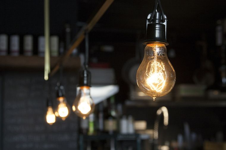 La demanda de energía eléctrica viene acumulando una caída en Mendoza, tanto a nivel residencial como industrial. 