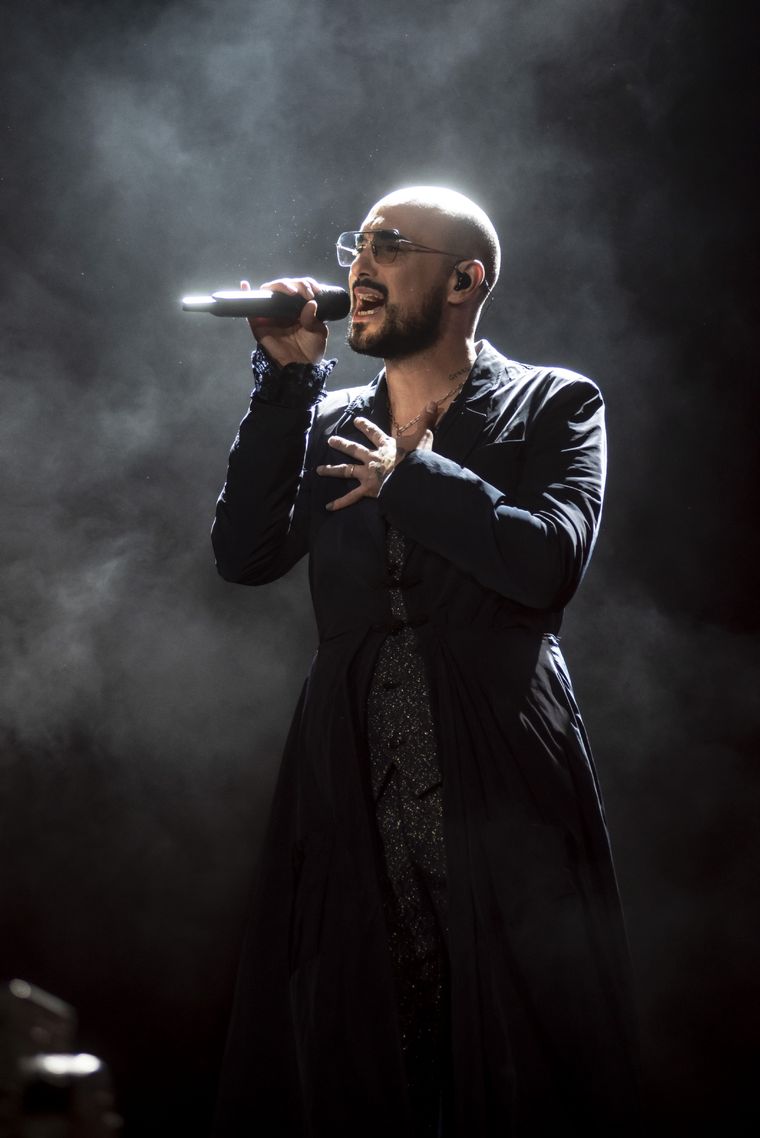 Abel Pintos realizó el primero de sus dos shows en el estadio de Vélez Sarsfield. Foto: Agencia Telam