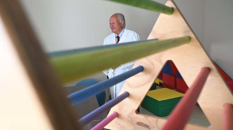 Las salas de juegos, didácticas y de psicomotrocidad están vacías. Las salas de juegos, didácticas y de psicomotrocidad están vacías.