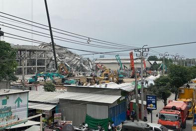 MDZol | Se desplegaron más de 20 grúas Foto: Dante Kaplanski /MDZ