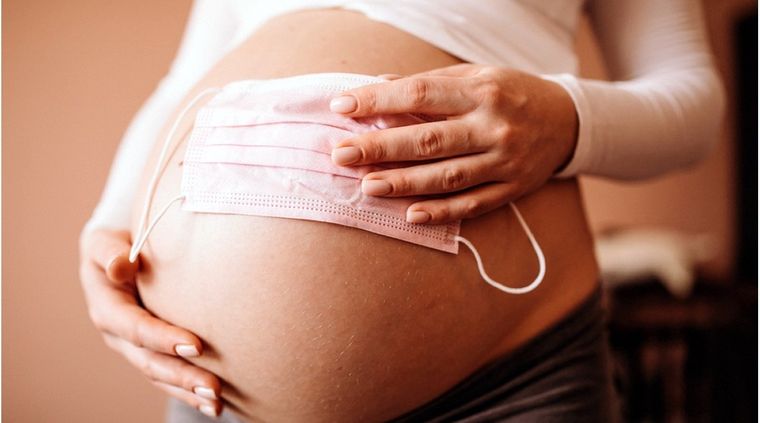 Las mujeres que contraen coronavirus son más propensas a sufrir hipertensión arterial. Foto: NewsMedical.