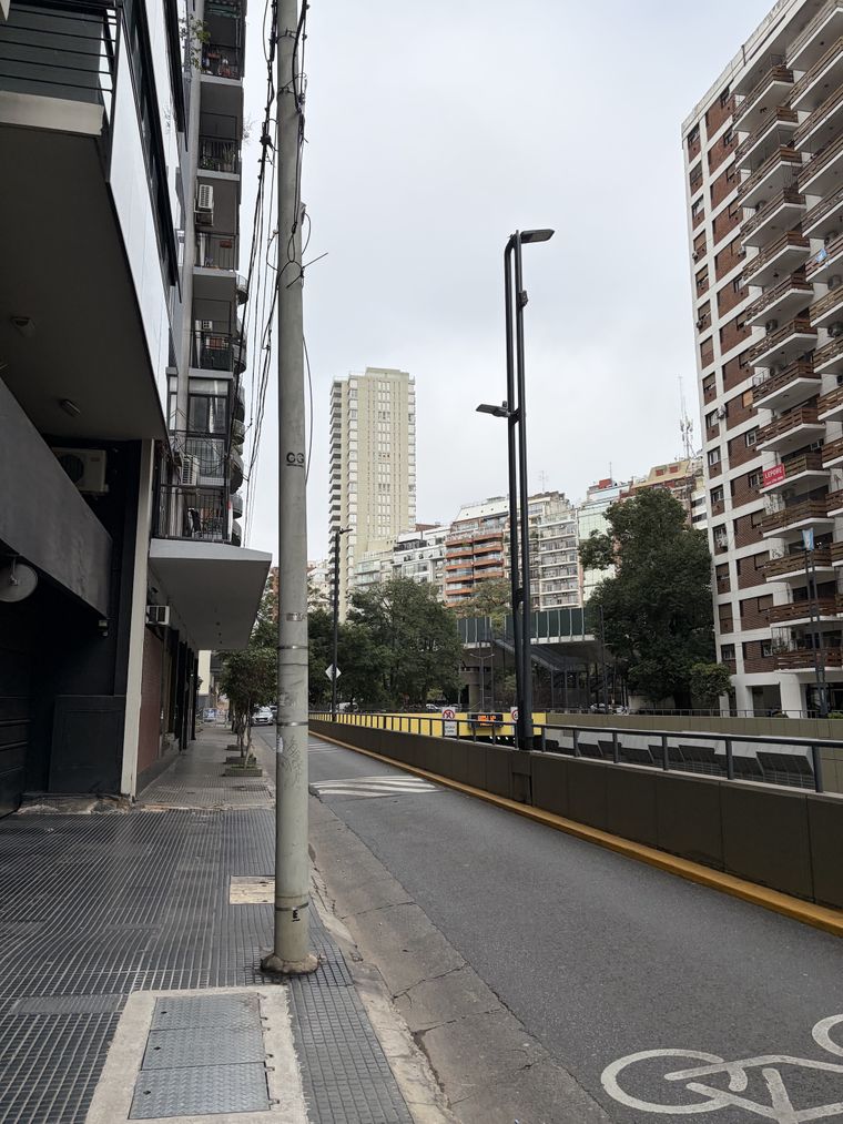Así es el lujoso edificio donde vive Moyano.